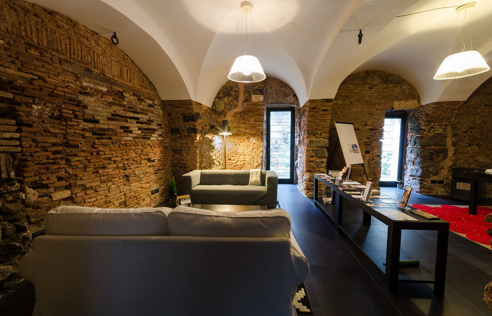 Pietranera Apartments Catania Bagian luar foto