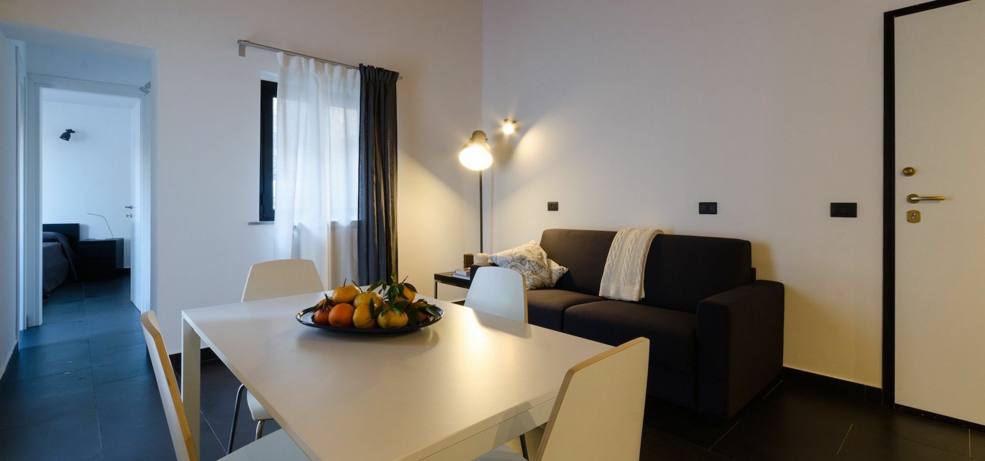 Pietranera Apartments Catania Bagian luar foto