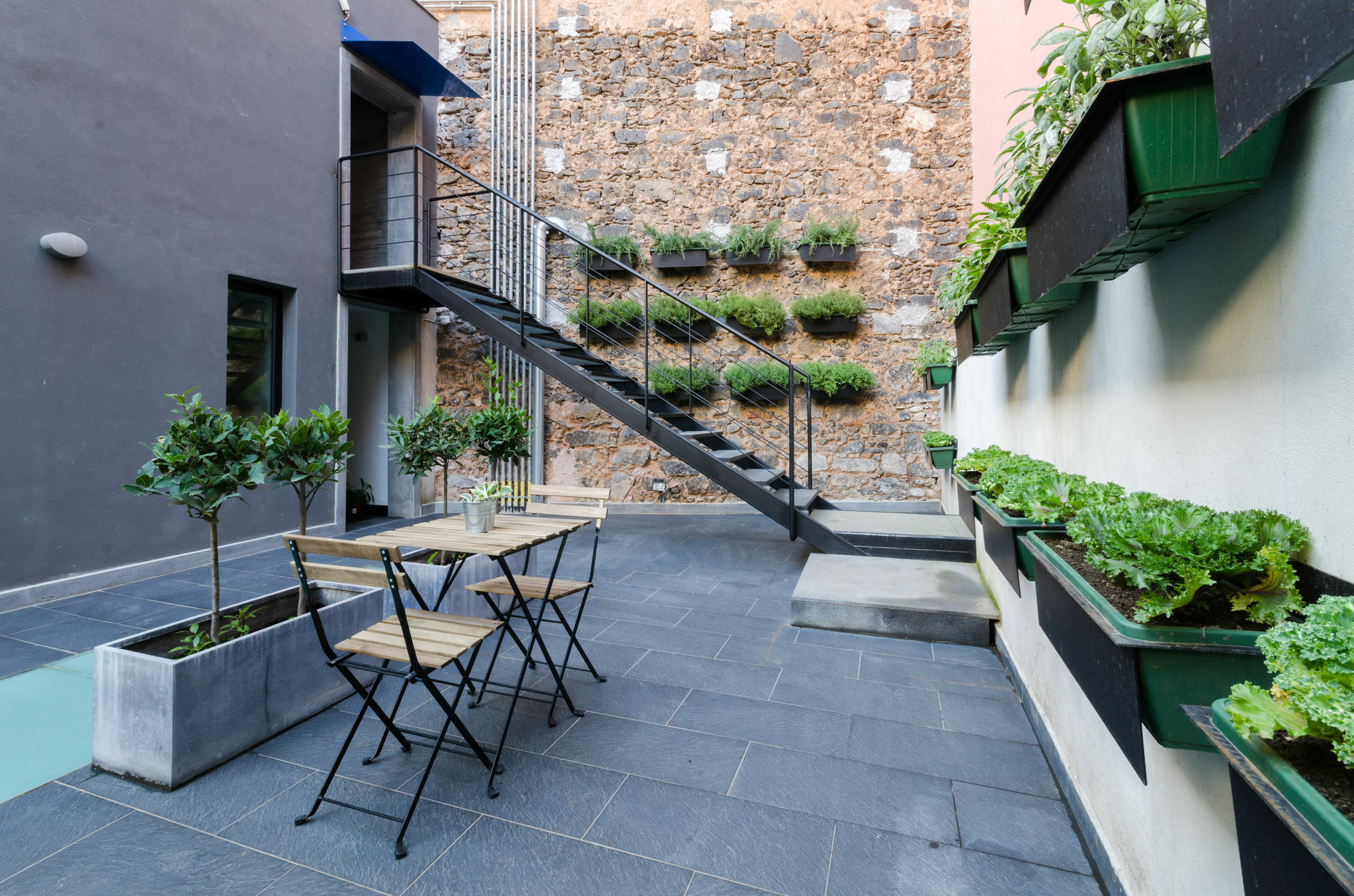 Pietranera Apartments Catania Bagian luar foto