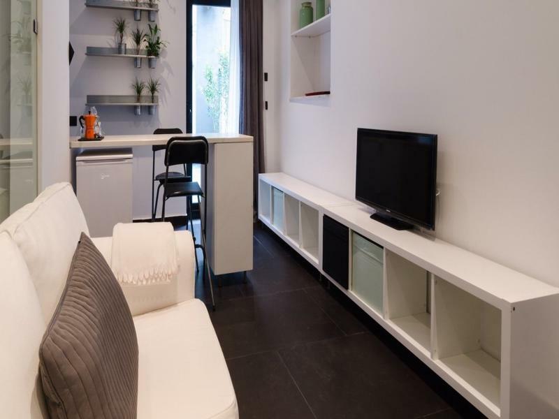 Pietranera Apartments Catania Bagian luar foto
