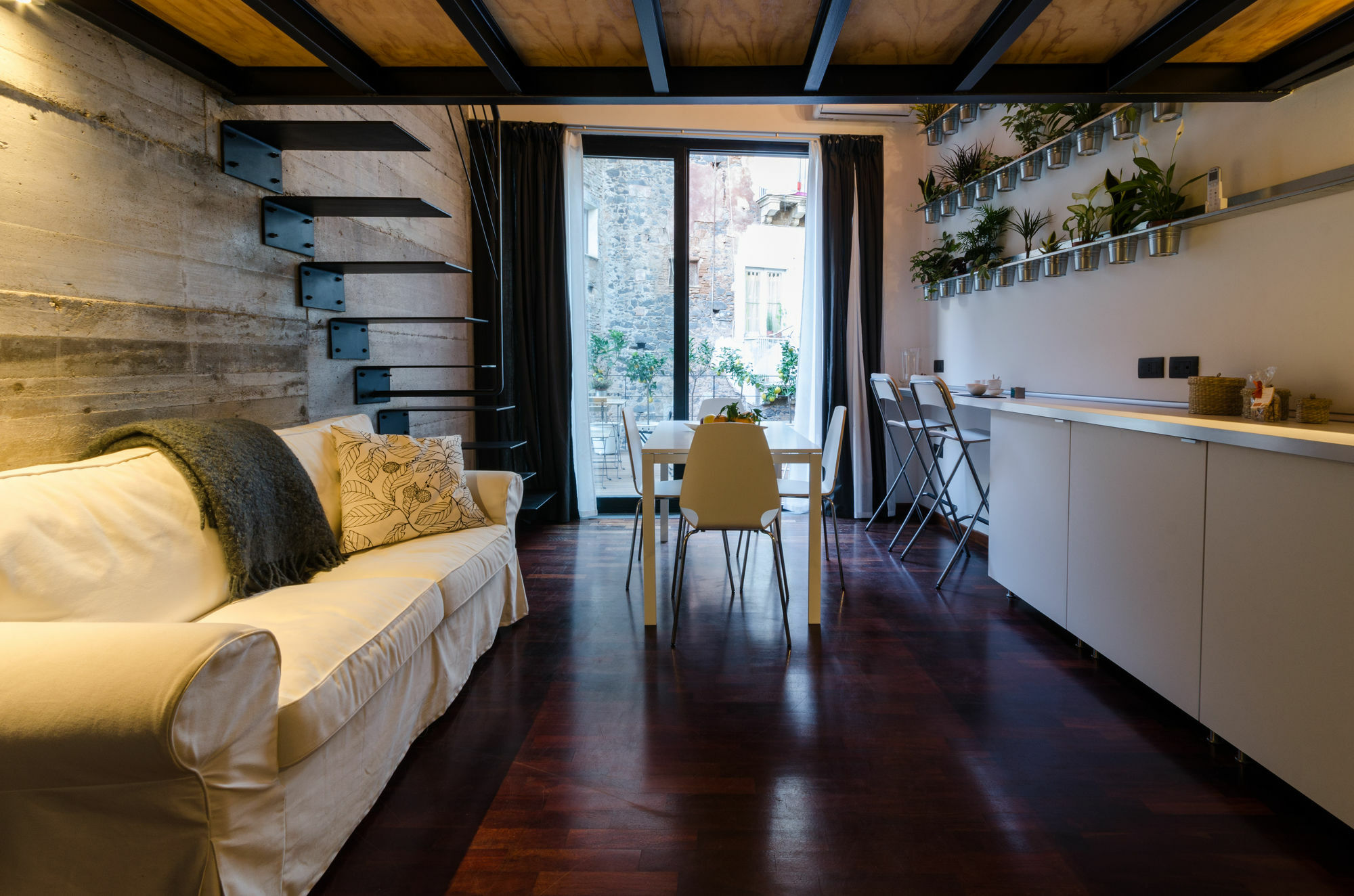 Pietranera Apartments Catania Bagian luar foto